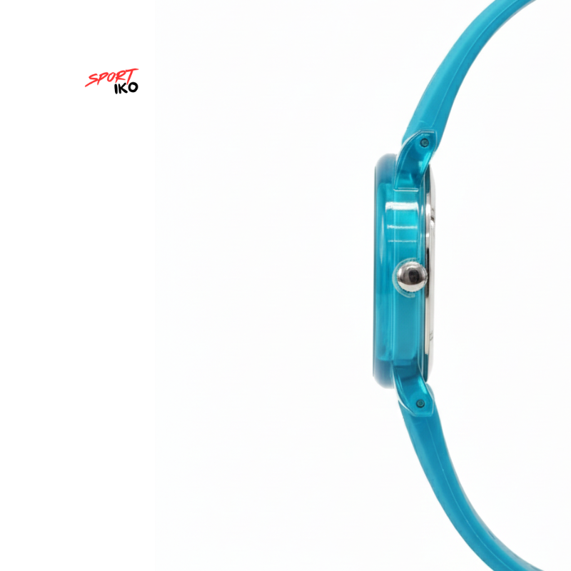 Adidas: L'Audace du Design "Drip" bleu ciel avec boucle ardillon en acier inoxydable et passant rose contrasté.